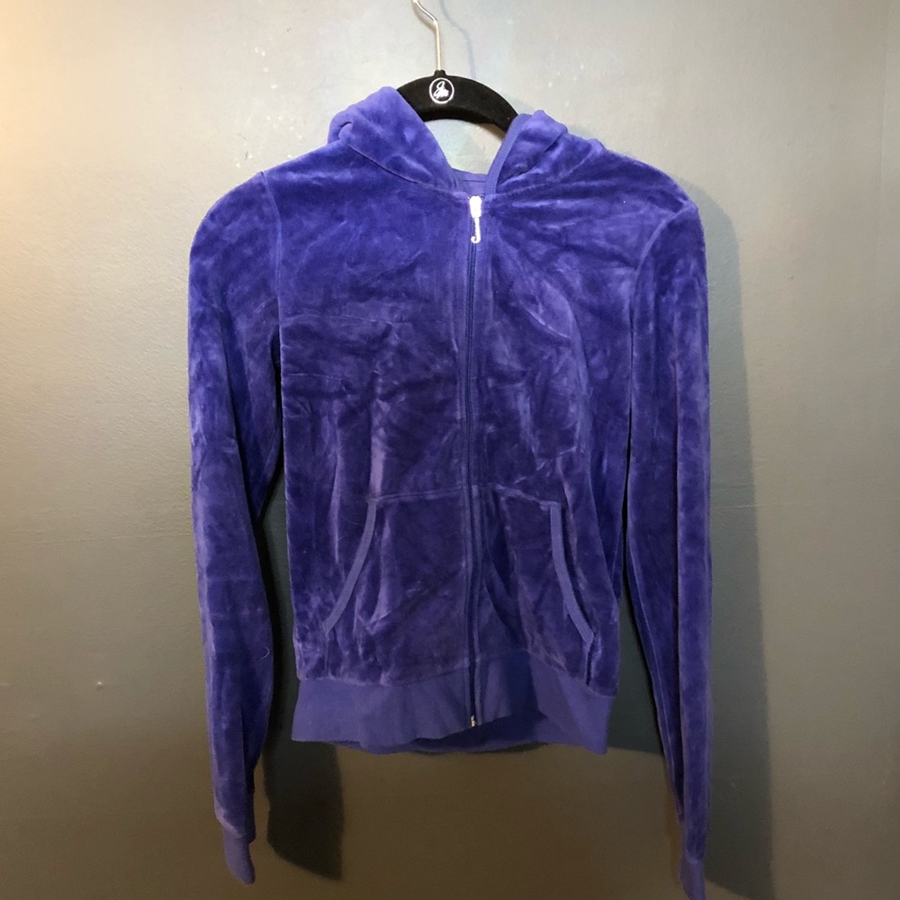Juicy couture sweat shirt